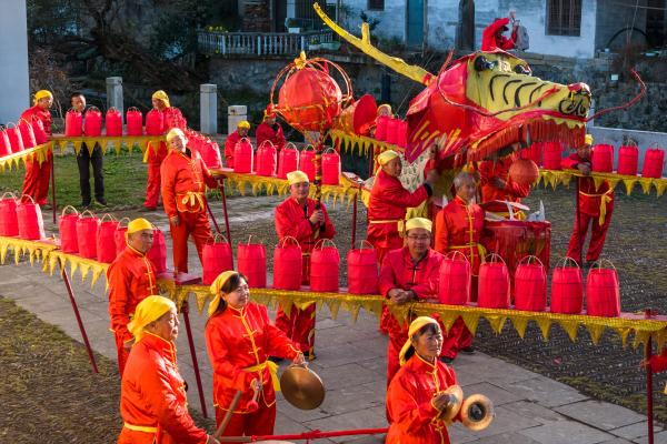你知道哪8种家乡风俗民俗呢？