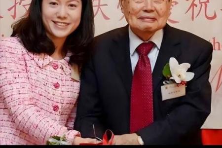 翁帆的八字