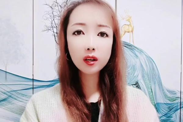 “命里藏金”的星座女，典型的富贵命，一生福气深厚不缺钱