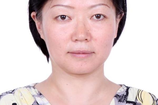 张欣姓名缘分配对 张欣欣名字？