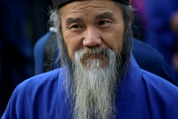 大师给道士算命完整版