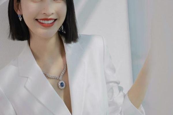 张俪姓名配对指数 张俪的资料？