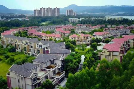 李嘉诚房子大门朝向风水