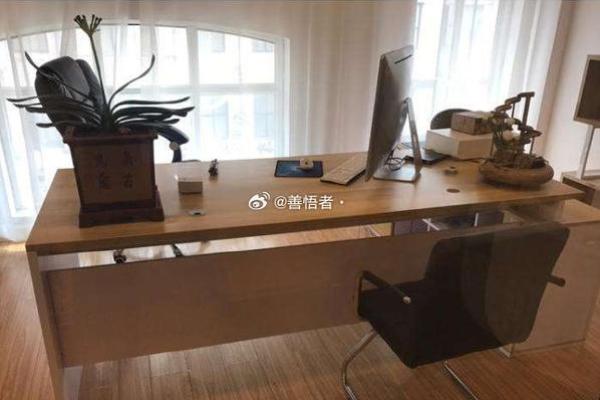 风水，办公桌这样摆放事业高升