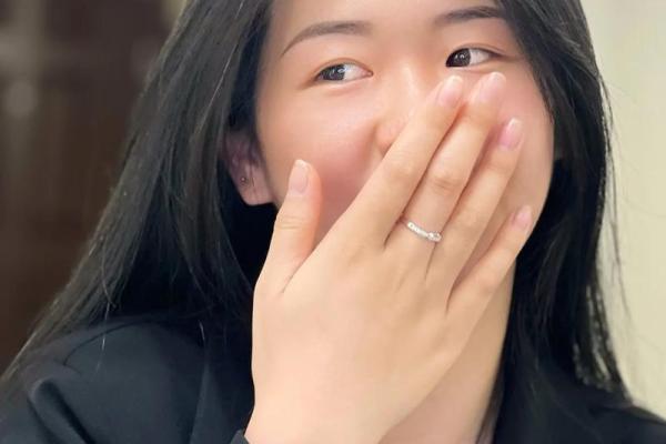八字眉女人的特征及命运 八字眉女人的特征及命运